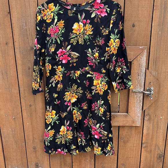 Zara Dresses Zaras Black Floral Mini Dressabove The Knee Size M